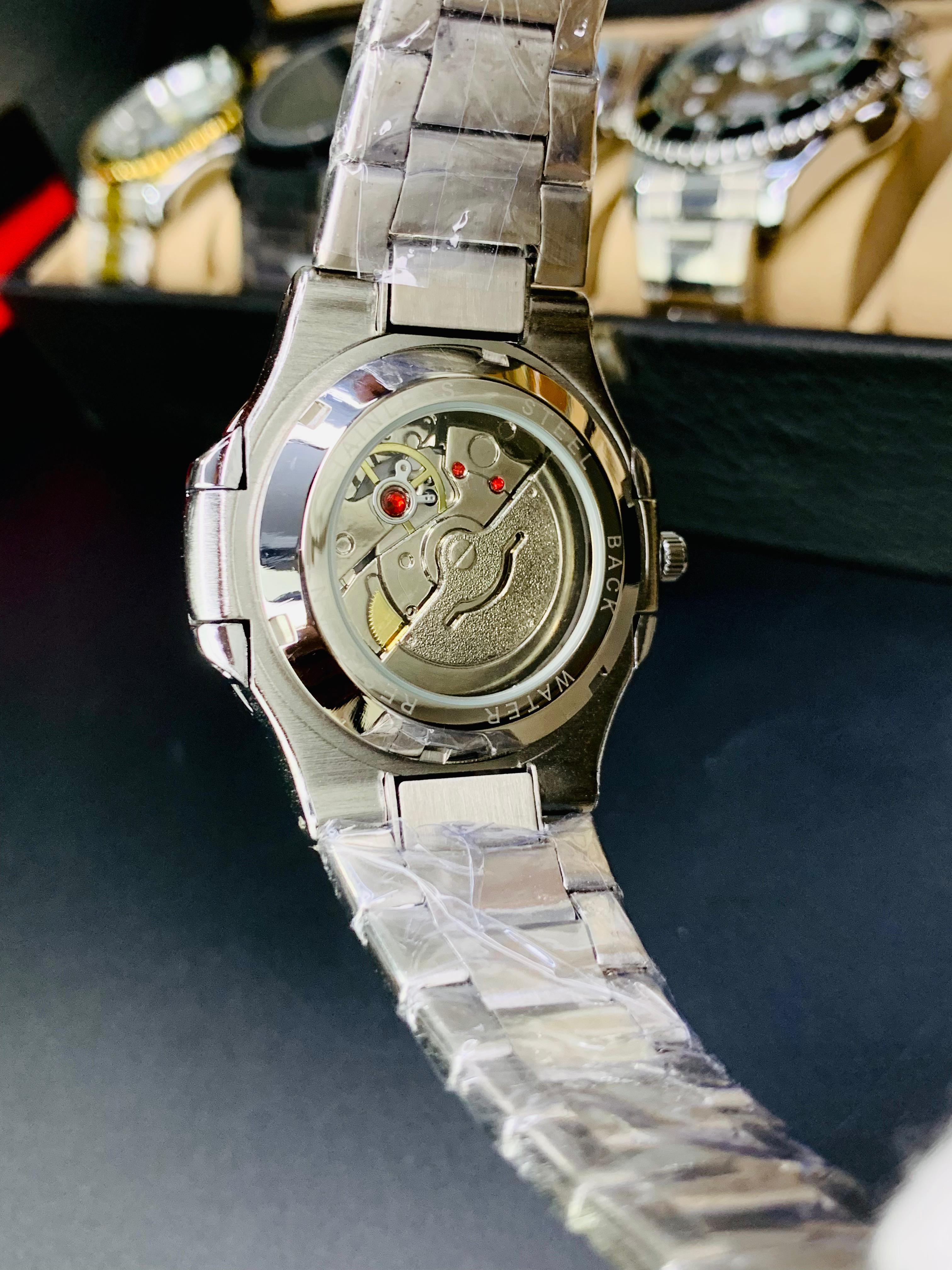PATEK PHILLIP SEMI AUTO