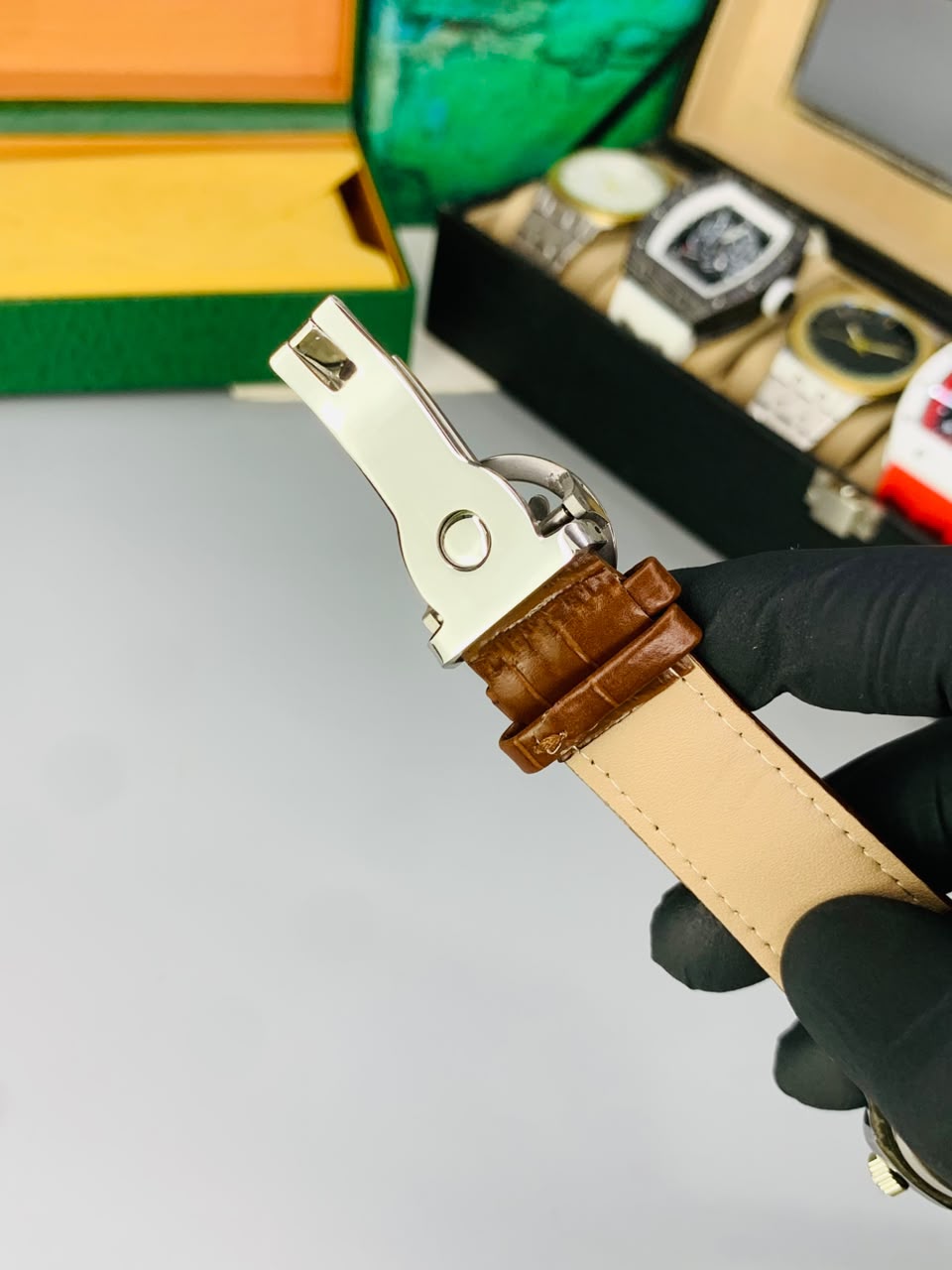 PATEK PHILLIP FULL BROWN LEATHER STRAP