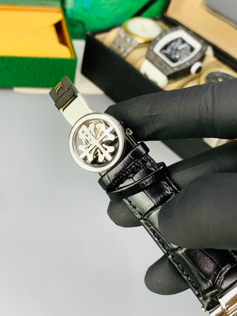 PATEK PHILLIP FULL BLACK LEATHER STRAP